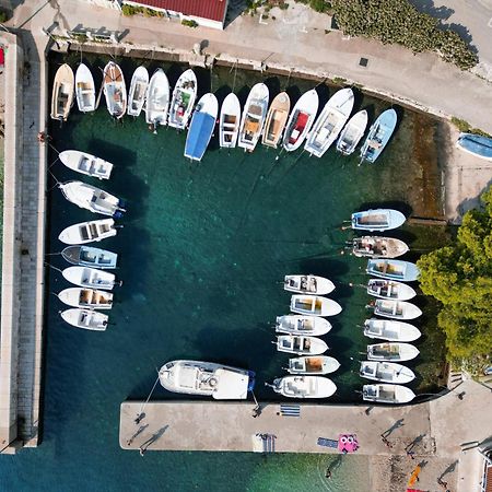Pansion Palme Drvenik (Split-Dalmatia) Exterior foto
